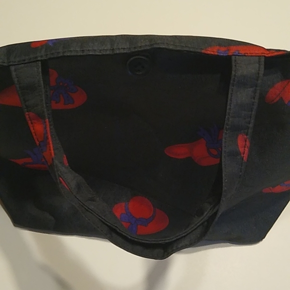 /RED HAT SMALL PURSE/TOTE***HOST PICK ***8/12 - Picture 4 of 4